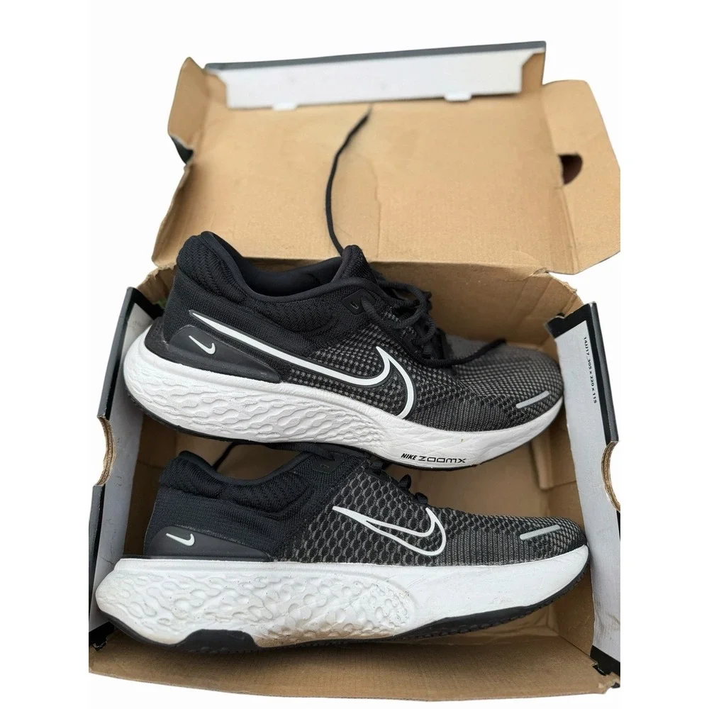 Nike ZoomX Invincible Run Flyknit II Running Shoes Black Men Size 9.5